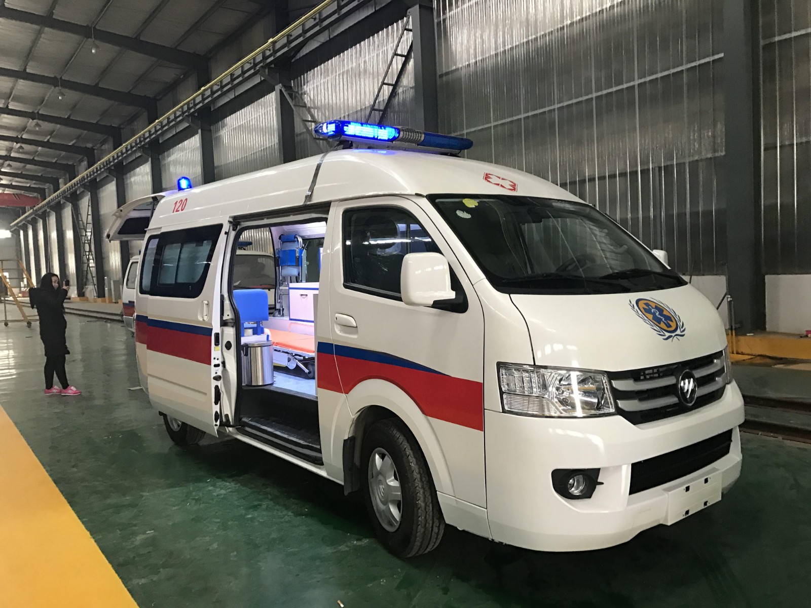 柳河县救护车转院